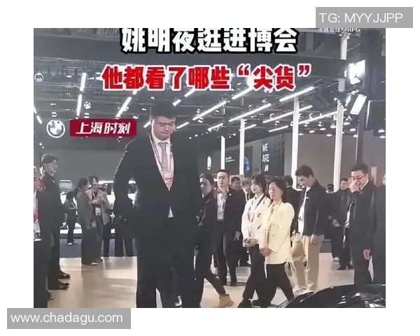 外国媒体对姚明的评价引发热议引发球迷争论与反思