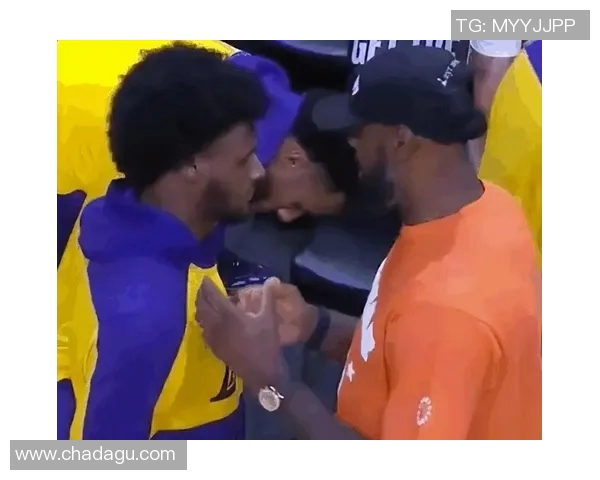 湖人大胜太阳，詹皇力挽狂澜带队晋级